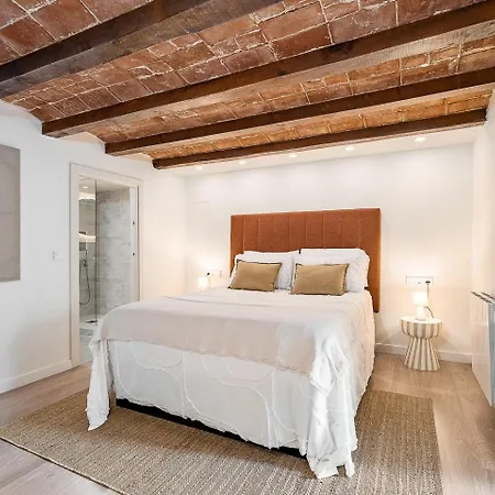Charming With Terrace In Sants Appartamento Barcellona