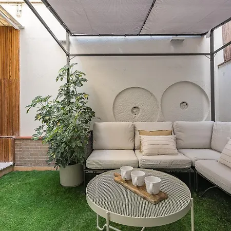 Charming With Terrace In Sants Appartamento *
