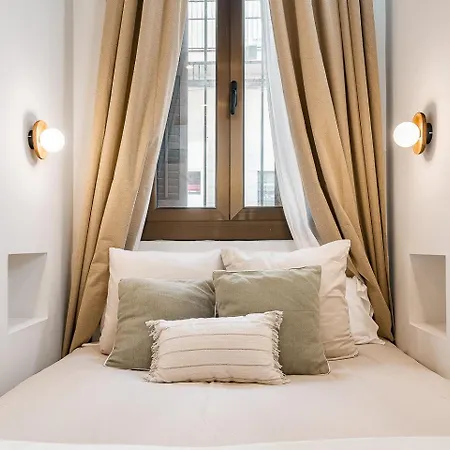 Appartamento Charming With Terrace In Sants *